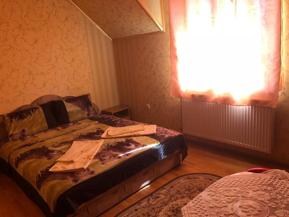 Holiday Bed & Breakfast Tisakerestur Dış mekan fotoğraf